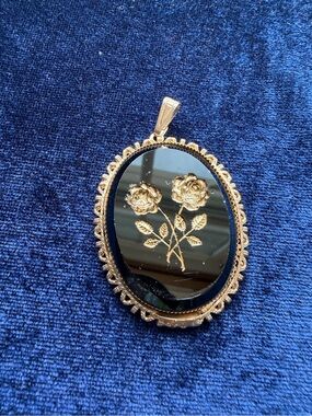 Vintage Black & Gold Rose Pendant